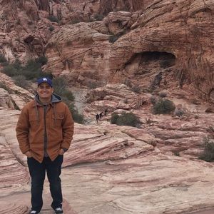 Meet your Posher, Manny